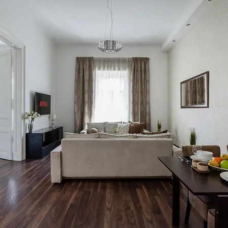 Discover Your Retreat-walk To Parliament Apartmán