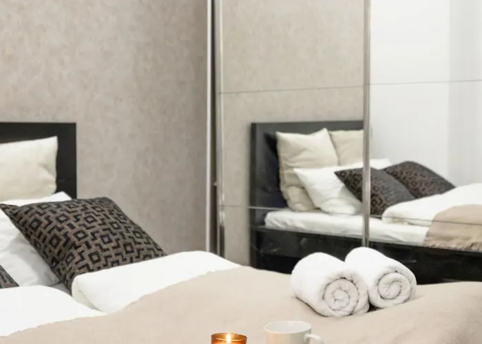 Discover Your Retreat-walk To Parliament Apartment