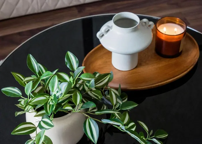 Discover Your Retreat-walk To Parliament Apartment