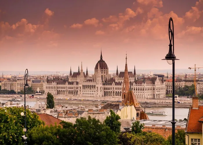 Discover Your Retreat-walk To Parliament Apartment Budapest